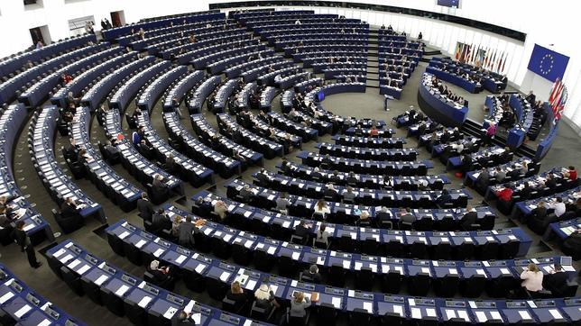 La UE propone poder intervenir en los presupuestos nacionales y crear eurobonos