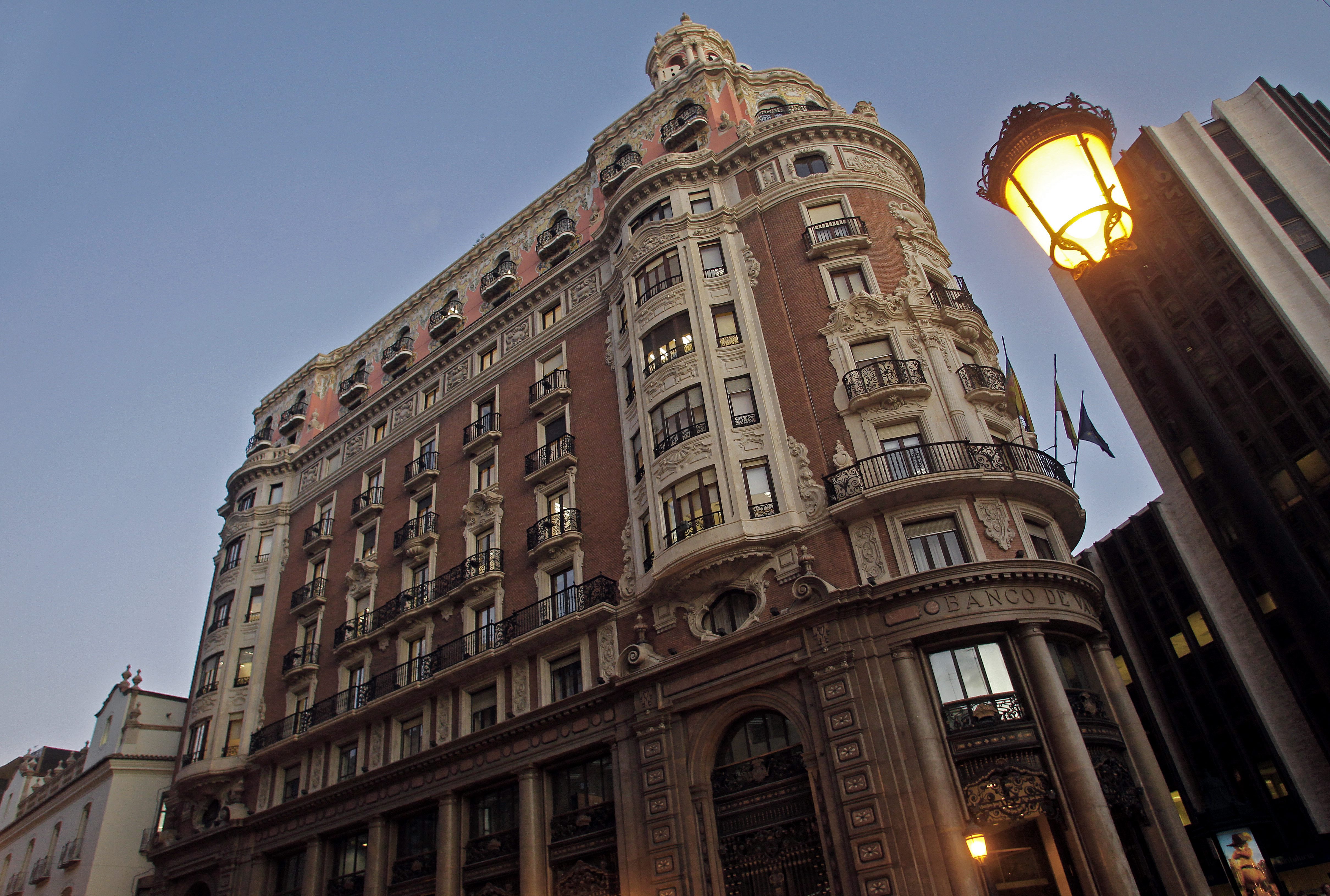 El Banco de España prepara la intervención del Banco de Valencia El Banco de España prepara la intervención del Banco de Valencia