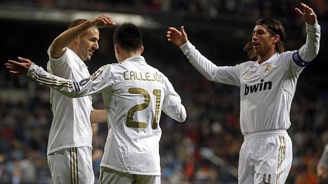 Entrenamiento con público en el Bernabéu Entrenamiento con público en el Bernabéu