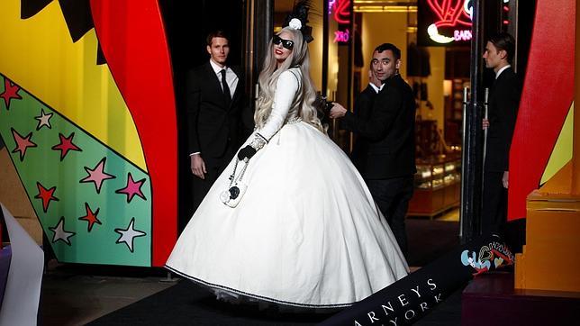 Lady Gaga es el nuevo Santa Claus Lady Gaga es el nuevo Santa Claus