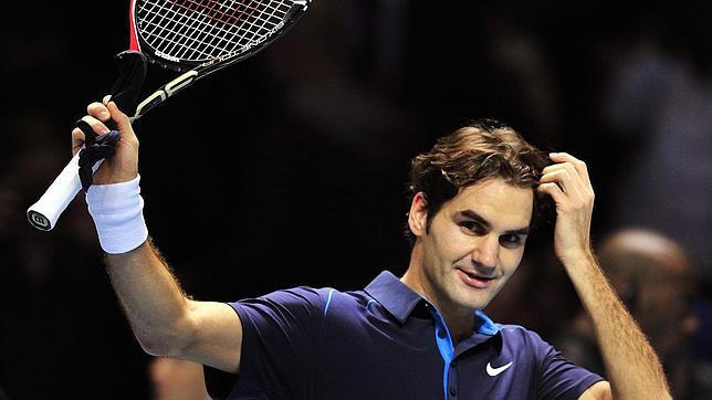 Federer gana por inercia Federer gana por inercia