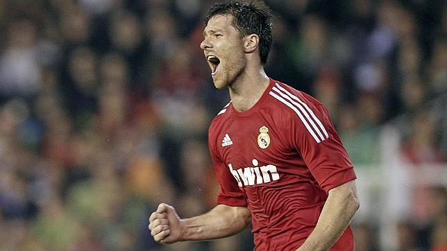 A vueltas con la quinta amarilla de Xabi Alonso y el Bar�a