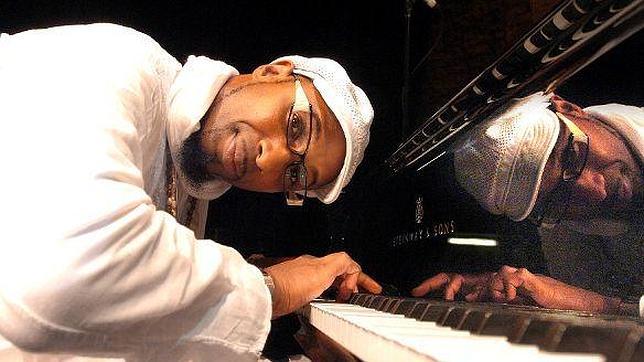 Omar Sosa: «El jazz, como filosofía, es libertad» Omar Sosa: «El jazz, como filosofía, es libertad»