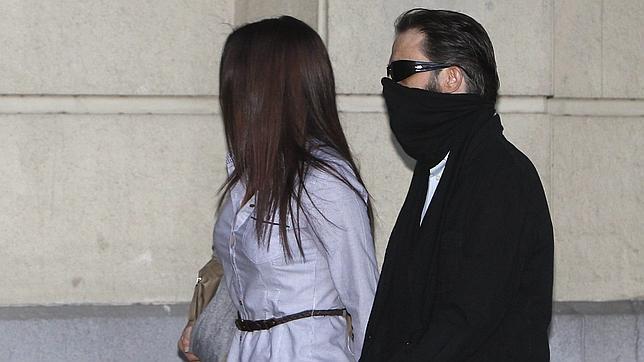 Francisco Javier y su novia, Mar�a