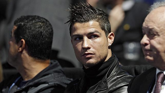 Cristiano busca casa en Italia