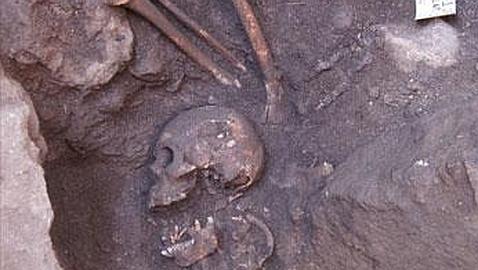 Descubren restos mayas de 2.000 años de antigüedad en el sureste de México Descubren restos mayas de 2.000 años de antigüedad en el sureste de México