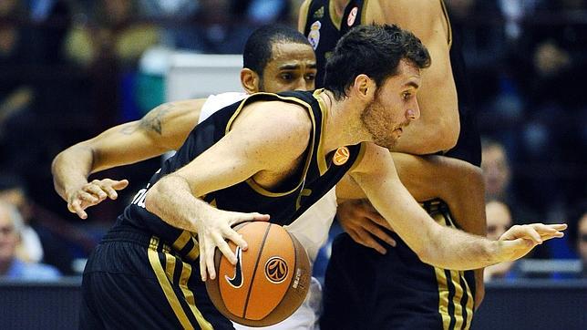 Rudy e Ibaka, homenajeados por sus compañeros antes de volver a la NBA Rudy e Ibaka, homenajeados por sus compañeros antes de volver a la NBA
