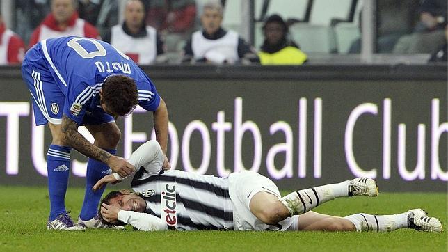 Del Piero recibe 10 puntos por una patada