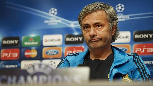 Benzema e Higua�n, juntos ante el Ajax