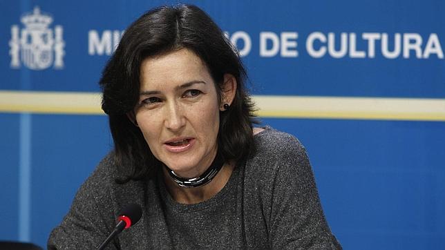 La ministra acorta su estancia en Mosc�