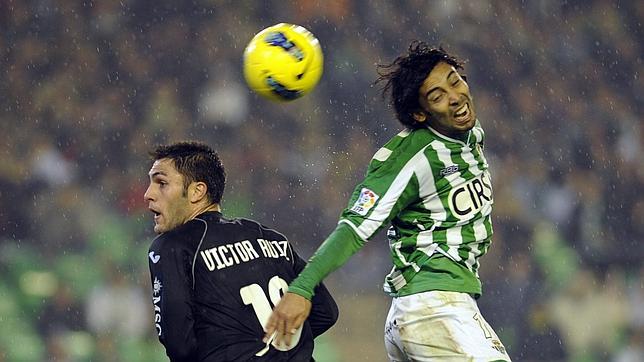 El Betis obra un milagro