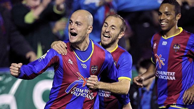 El Levante prolonga el sueño El Levante prolonga el sueño