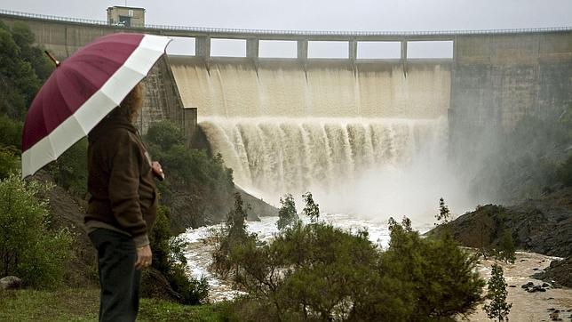 Embalse de El Gergal, en Guillena