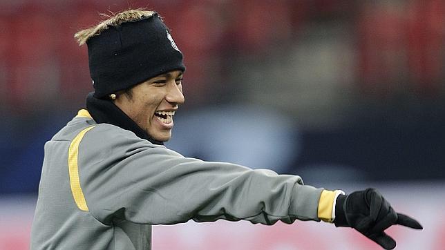 Neymar, al encuentro de Messi Neymar, al encuentro de Messi