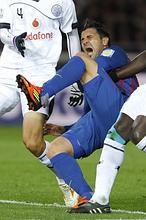 David Villa sufre una fractura en la tibia izquierda durante el Barcelona-Al Sadd David Villa sufre una fractura en la tibia izquierda durante el Barcelona-Al Sadd
