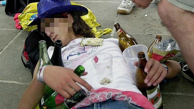 Los británicos, borrachos en el 76% de las fotos de Facebook Los británicos, borrachos en el 76% de las fotos de Facebook