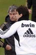 Mourinho: «El balance de la temporada es muy bueno, estamos cerca del diez» Mourinho: «El balance de la temporada es muy bueno, estamos cerca del diez»