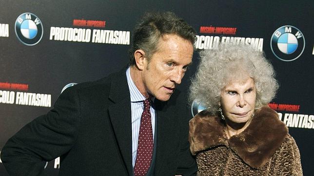 «¡Qué lástima no haber pedido para la Lotería más números de la duquesa!» «¡Qué lástima no haber pedido para la Lotería más números de la duquesa!»