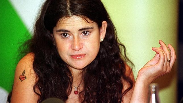 Lucía Etxebarría deja de escribir por culpa de la piratería Lucía Etxebarría deja de escribir por culpa de la piratería