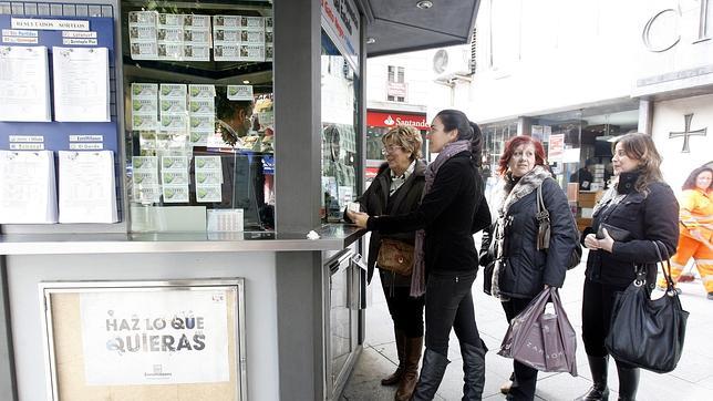 Venden participaciones de lotería falsas en Vic Venden participaciones de lotería falsas en Vic