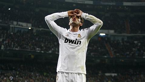 Kaká, en la agenda del París Saint Germain Kaká, en la agenda del París Saint Germain