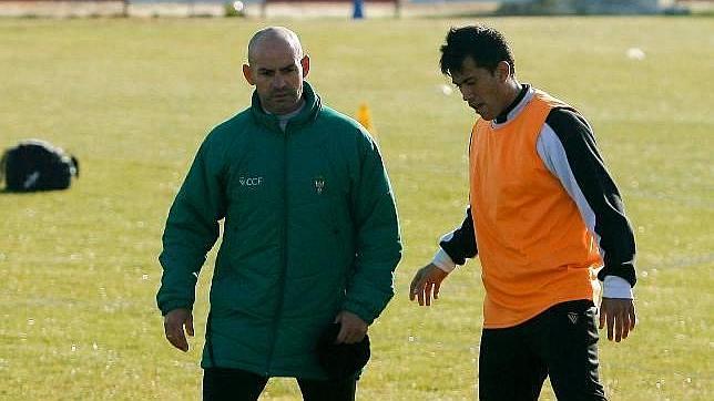 Jmez aprieta a los delanteros