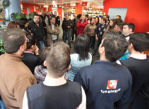 Urende Aeropuerto aprueba el plan de cierres y bajas