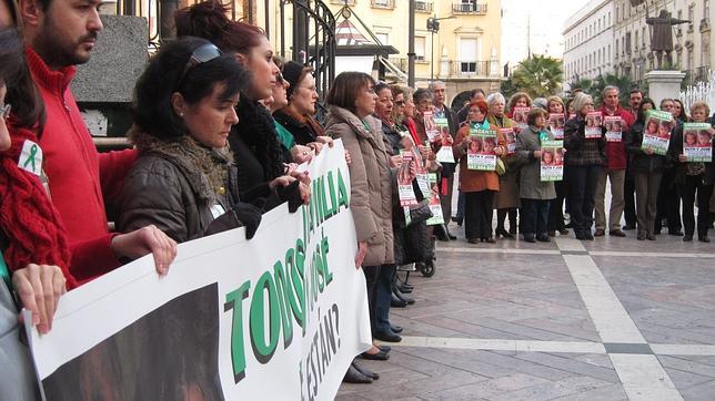 Ruth Ortiz exige a Bret�n que diga ya d�nde est�n los ni�os