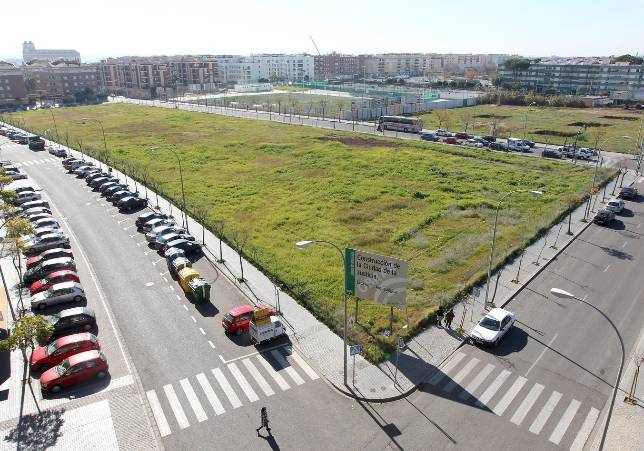 Esperando la primera piedra