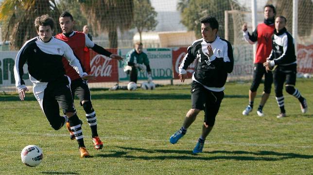 Borja y Herv�s se retiran del trabajo por precauci�n