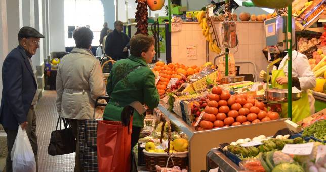 Inquietud entre los tenderos por la la reforma del mercado de abastos