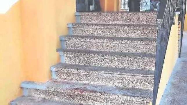 Una ri�a entre miembros de un clan acaba con un joven muerto de una pu�alada