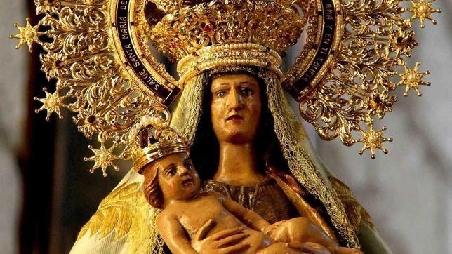 La Virgen de la Piedad de Baza, Granada, ha sufrido un robo este viernes de madrugada