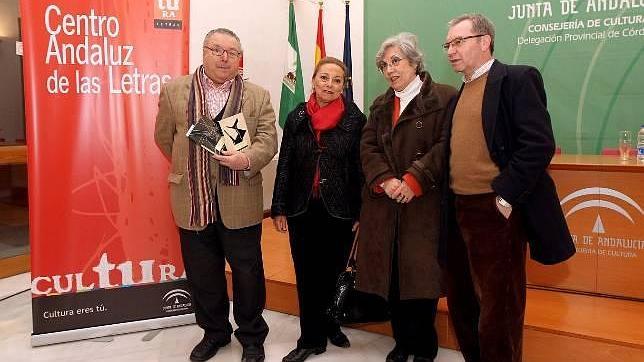 Vuelve a publicarse la obra menos difundida de Campos Reina