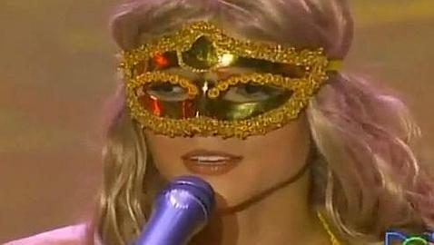 Shakira tiene un nuevo imitador