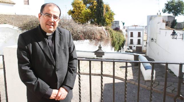 Jos� Juan Jim�nez G�eto �La ense�anza concertada ha de recibir un trato de igualdad�