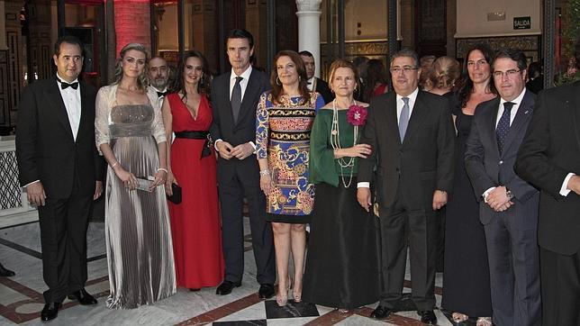 Carlo Suffredini, María Dolores Delgado, María del Carmen Benítez, José Manuel Soria, Carmen Crespo, Beatriz Alcázar, Juan Ignacio Zoido, Reyes Gómez y Gregorio Serrano