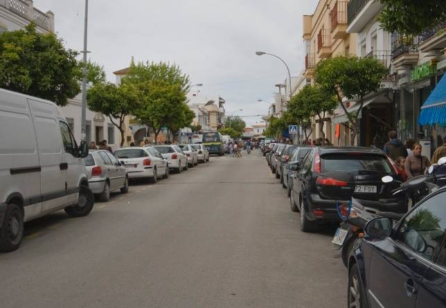 La calle V�ctor Pradera, principal acceso al centro, ser� una de las afectadas por la zona azul