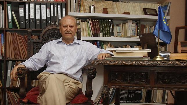 Jos� Luis de Lope: �Ha faltado orden urbano�