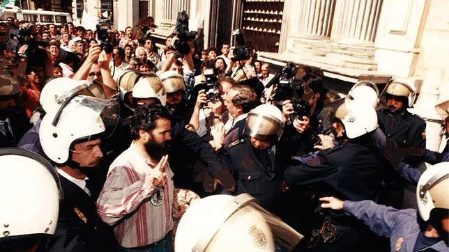 S�nchez Gordillo detenido en la Audiencia de Granada en 1995