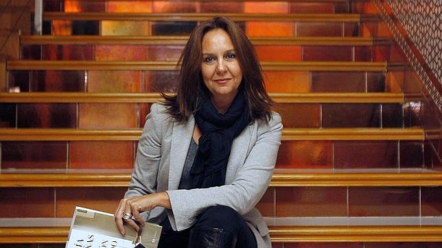 La escritora Mara Dueas