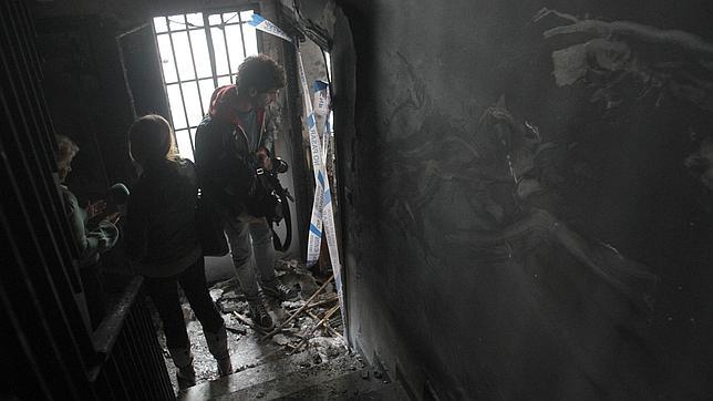 Interior del inmueble de la calle Aniceto Senz tras el incendio