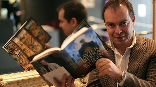 Javier Sierra convierte a las pinturas de El Bosco y Rafael en un centro del misterio