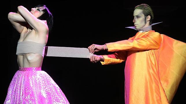 Agatha Ruiz de la Prada ordenó retirar su traje del espectáculo de Eva Yerbabuena