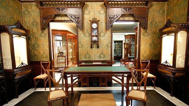 Joyería Reyes conserva una exquisita decoración Art Nouveau