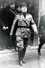 Las andanzas del cadver de Mussolini