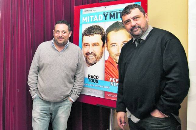 Pep�n Nieto y Paco Tous, presentando ayer la obra �Mitad y mitad� en el teatro Lope de Vega