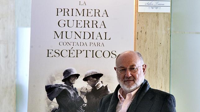 «Alfonso XIII fue neutral, pero él tenía la guerra en casa»