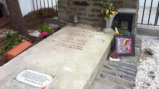 Tumba de Antonio Machado en Colliure