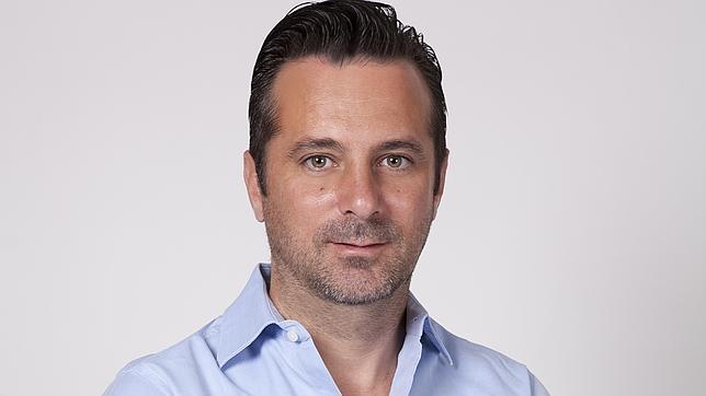 J.A. Madrigal, broker en la bolsa de EE.UU